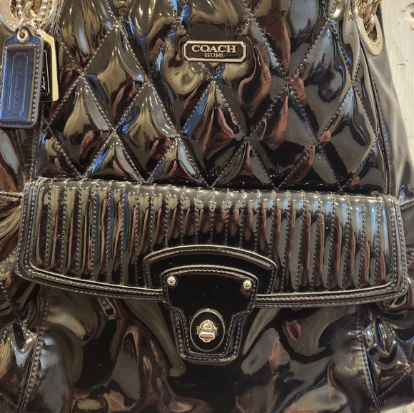 Coach - Picture 3 of 8